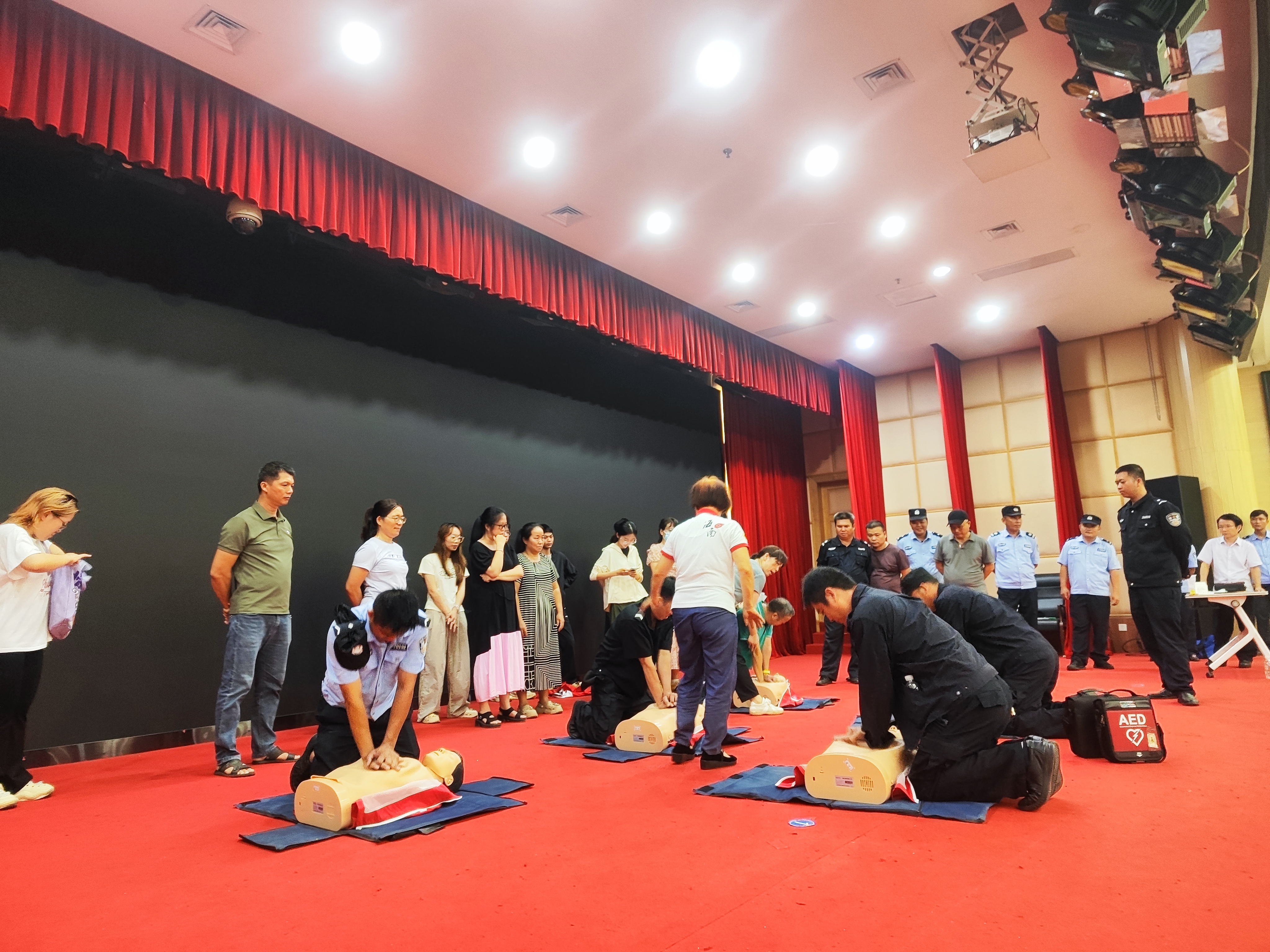 应急救护实操演练